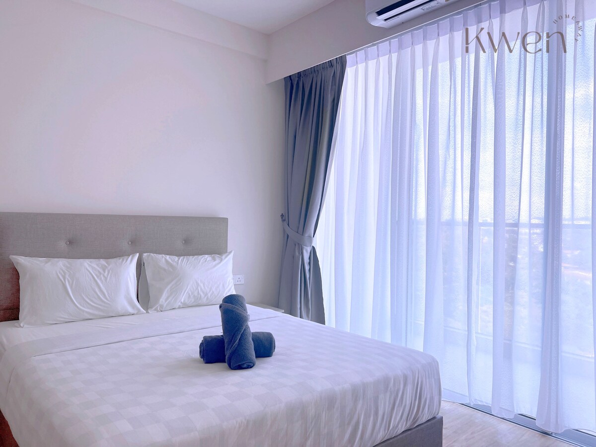 KWEN Suites-Tg Aru无边泳池城市景观单间公寓