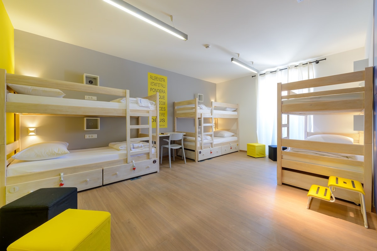 欧洲阿德里亚旅舍（ Hostel EuroAdria ） - C室的床位