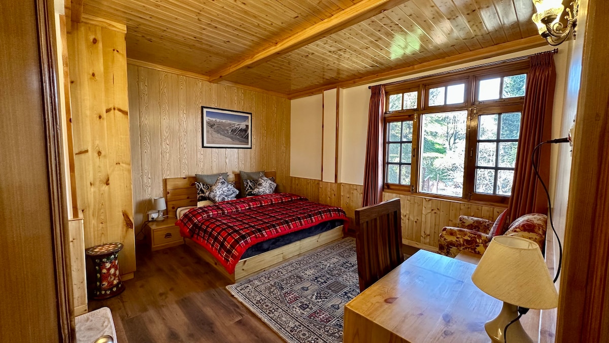 Deodar Cottage- Signature Cherry