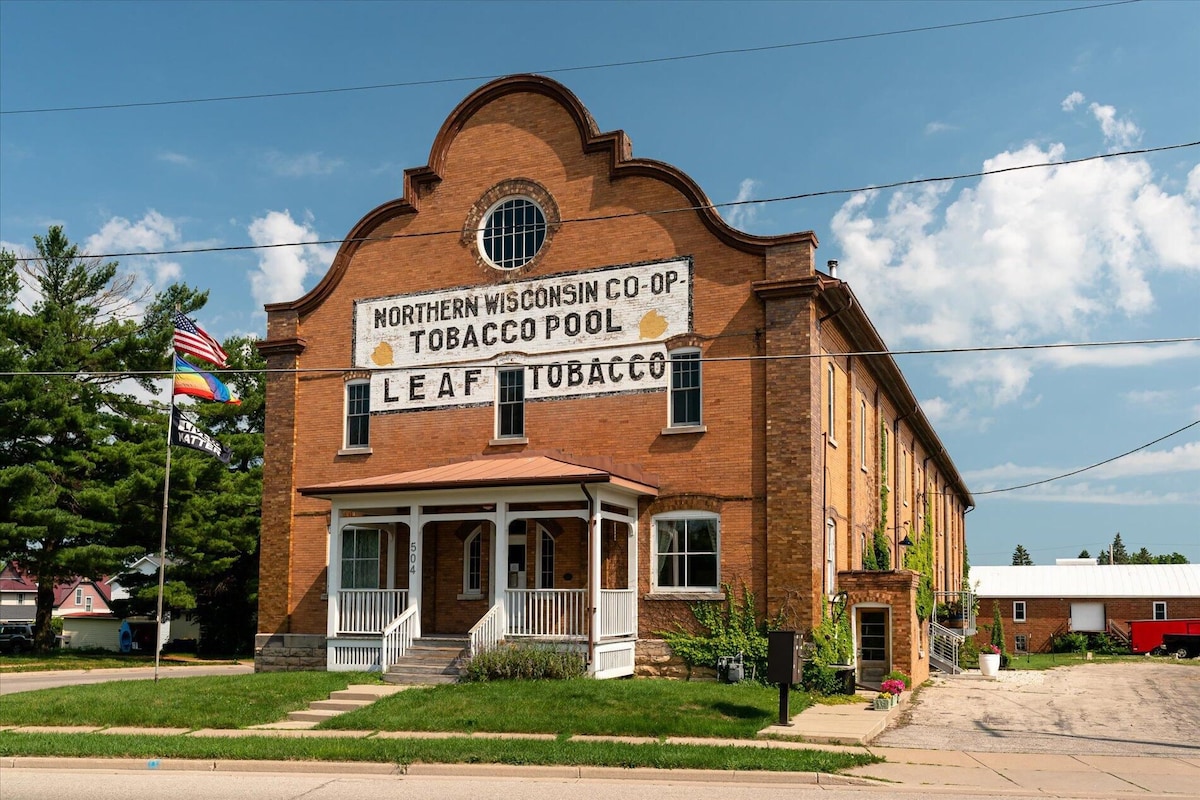 Historical Tobacco Warehouse