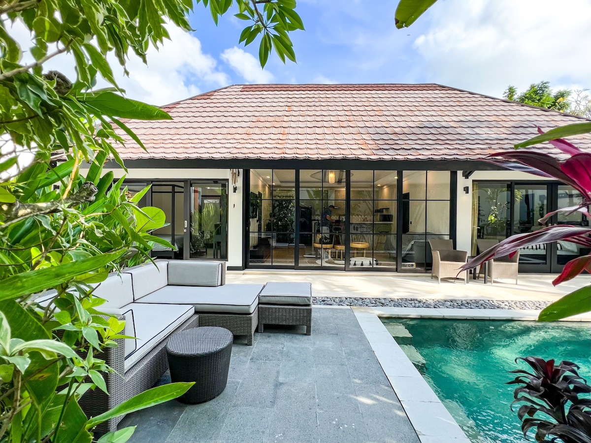 Tranquil oasis 2Br villa in Seminyak