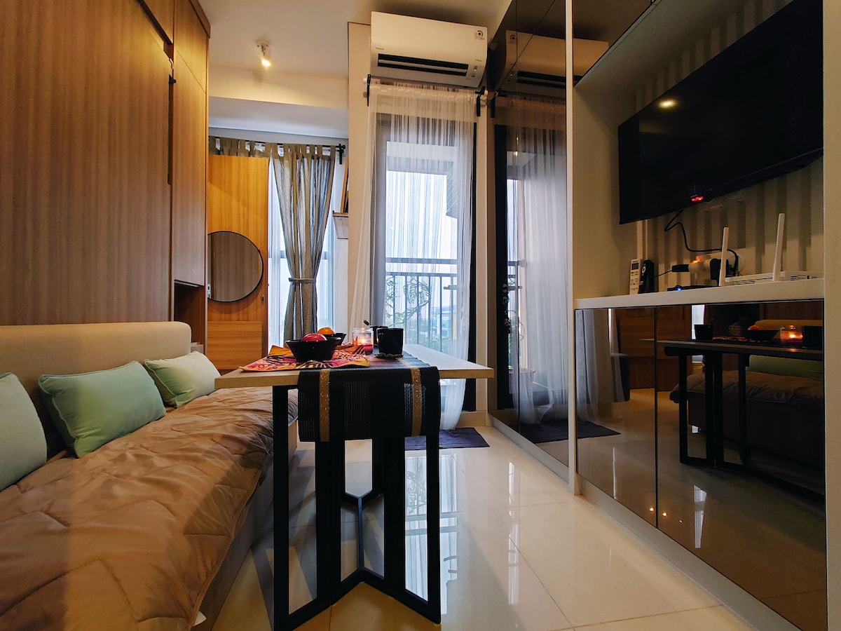 TooinnSuite 09 TransPark Bintaro