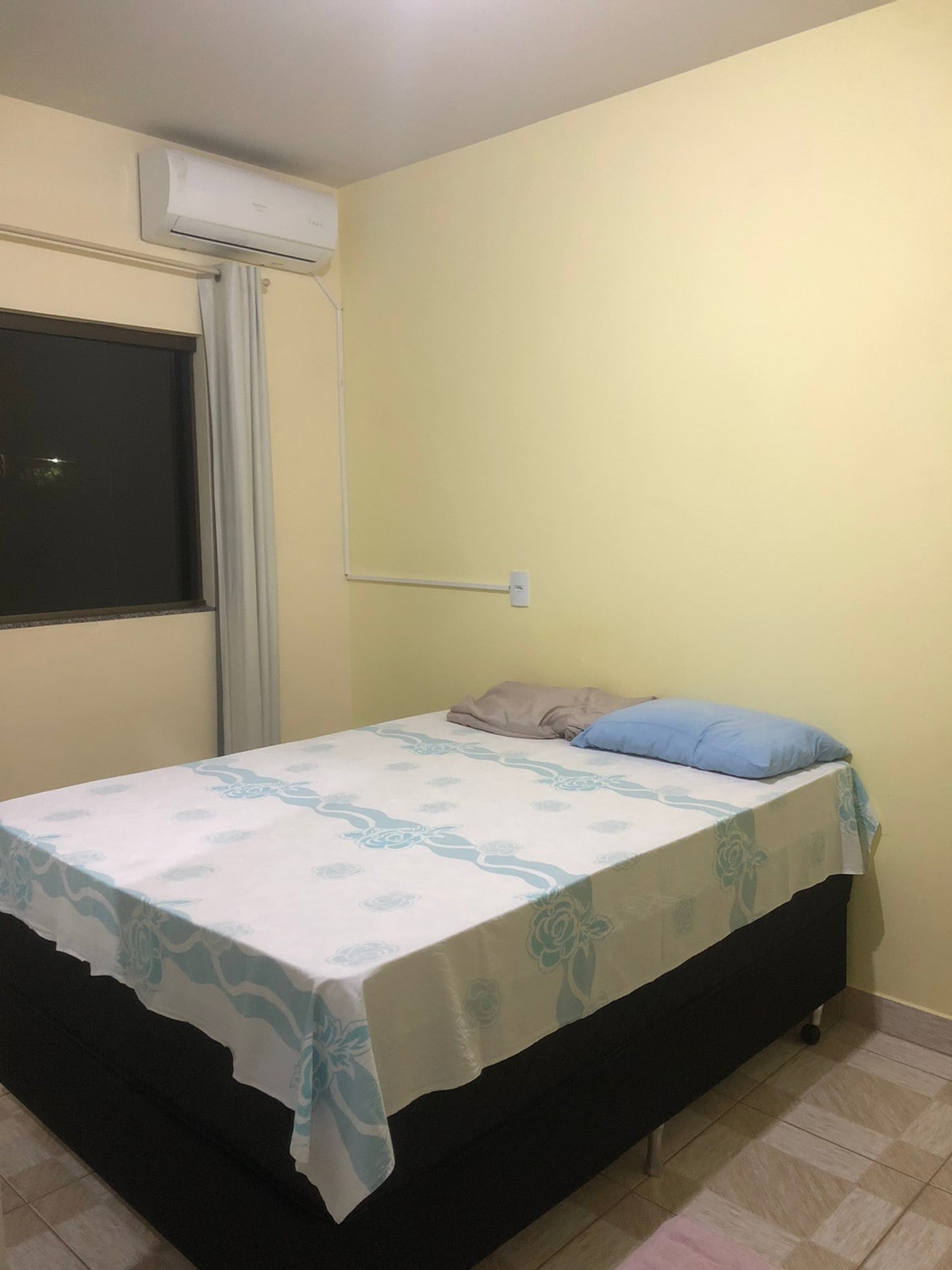 Quarto inteiro em Cascavel/PR