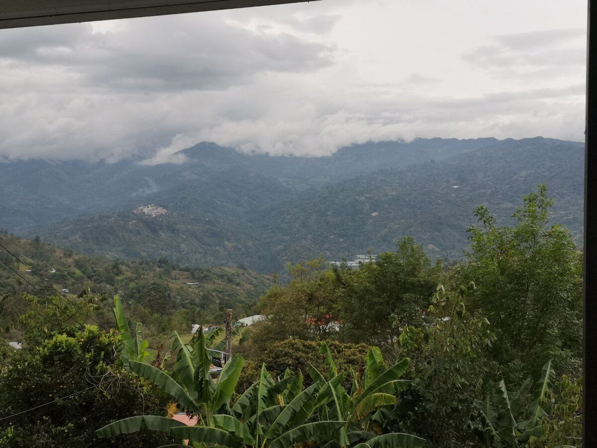 Hermosa Casa, vista panorámica