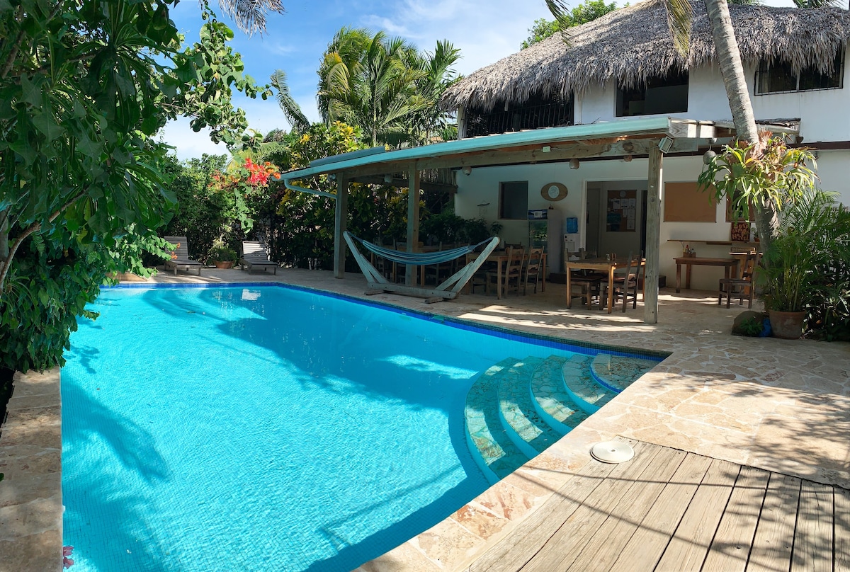 Budget Room in Cabarete, Includes breakfast!