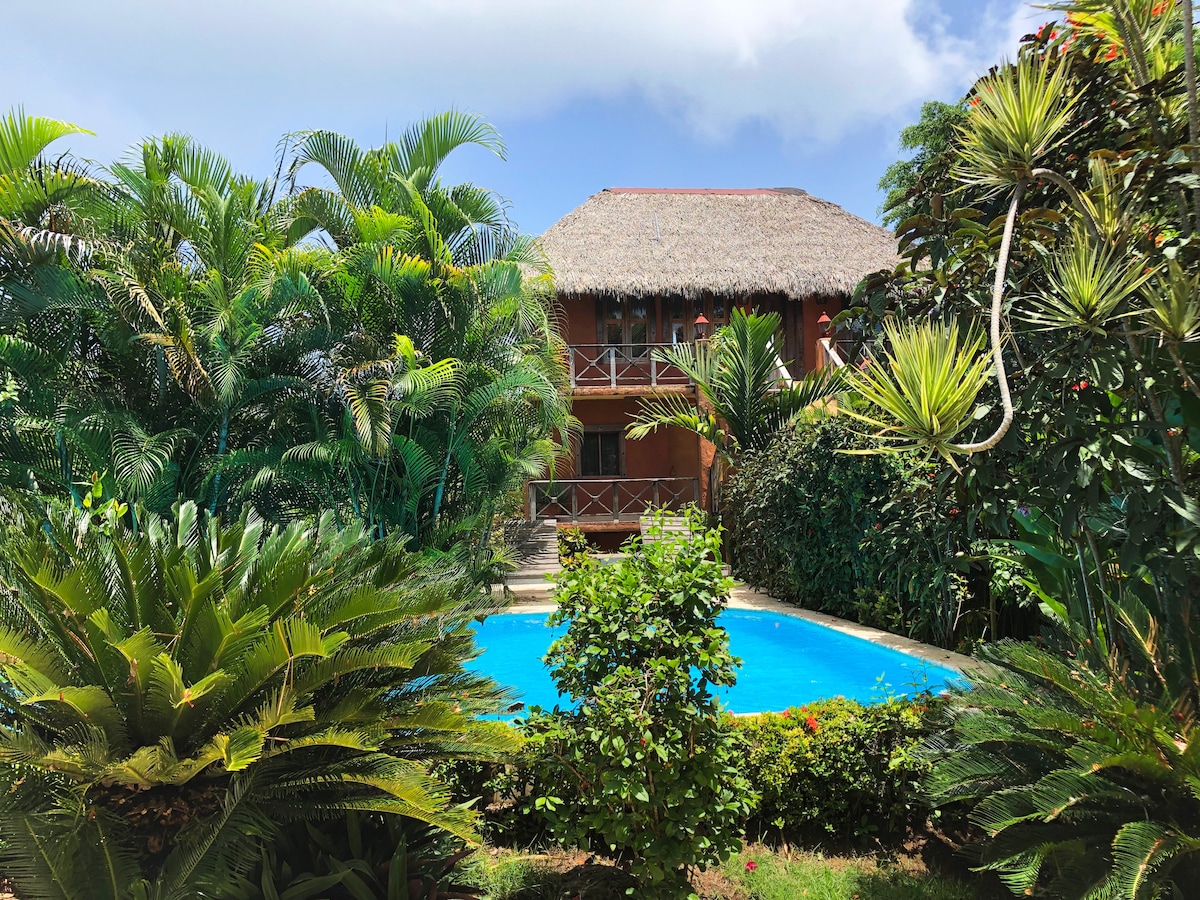 Budget Room in Cabarete, Includes breakfast!