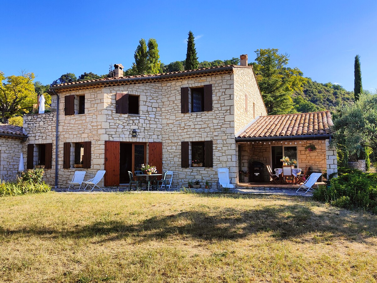 Maison spacieuse idéale pour vacances en famille