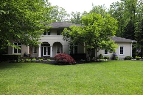 7BR/ 5.5 Baths in Annapolis