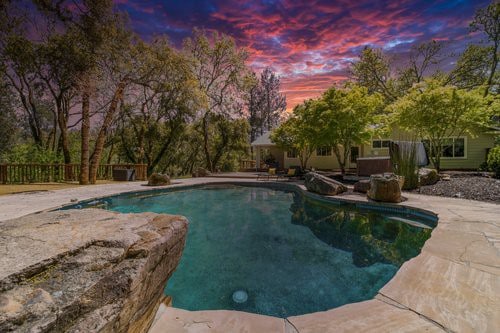 Wine Country Retreat- Privacy-Spa/Pool/Games