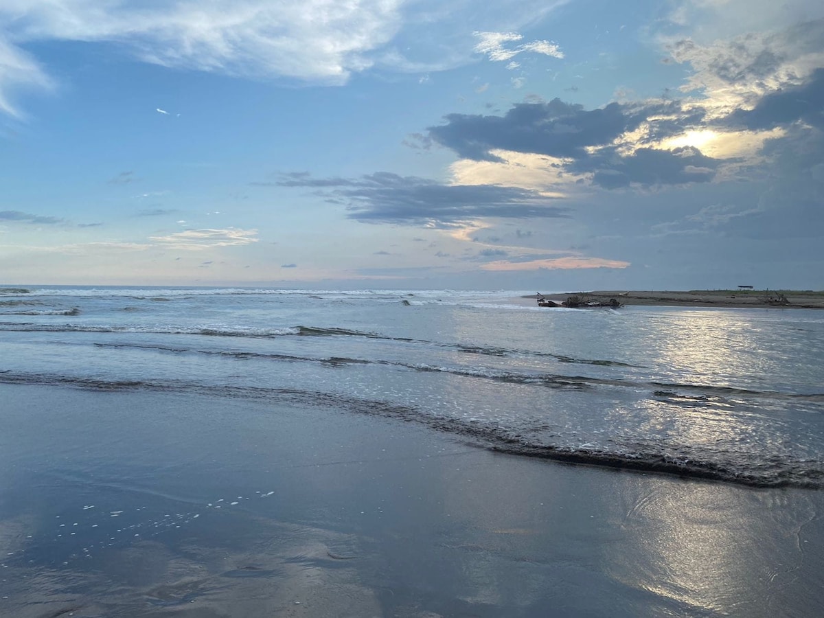 Rancho de Playa privado, contiguo a Costa Azul