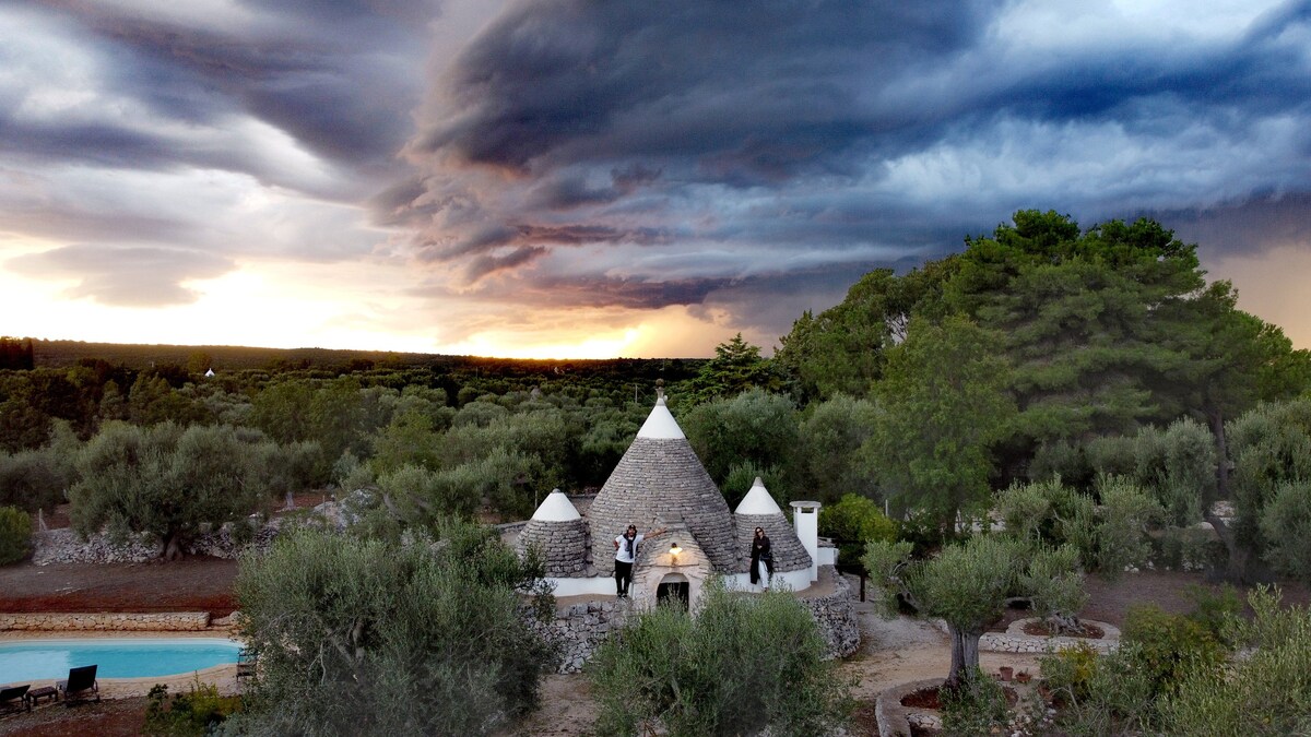 Il trullo di Mya. Trullo con piscina privata