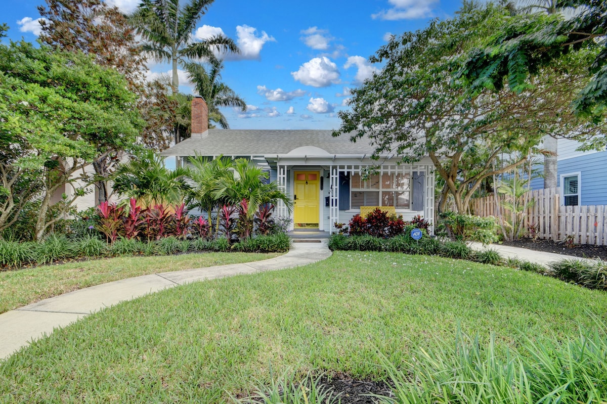 Modern Designer Gem in West Palm w/ Cabana