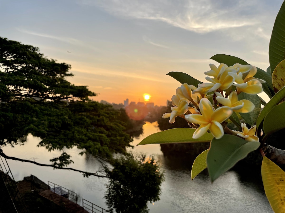 Serene Luxury villa, Colombo