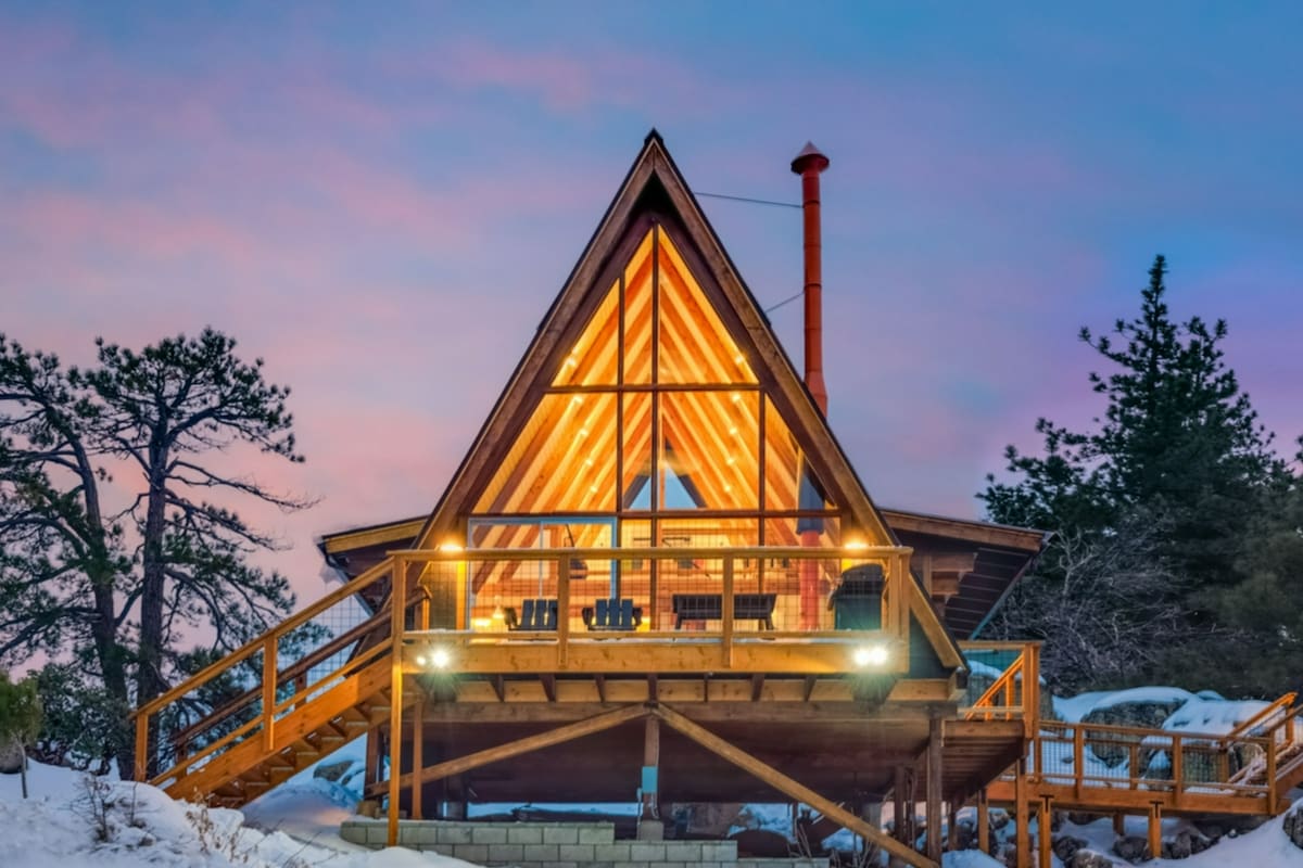 A-Frame Apogee | Hot Tub · Epic Views · Swing Set