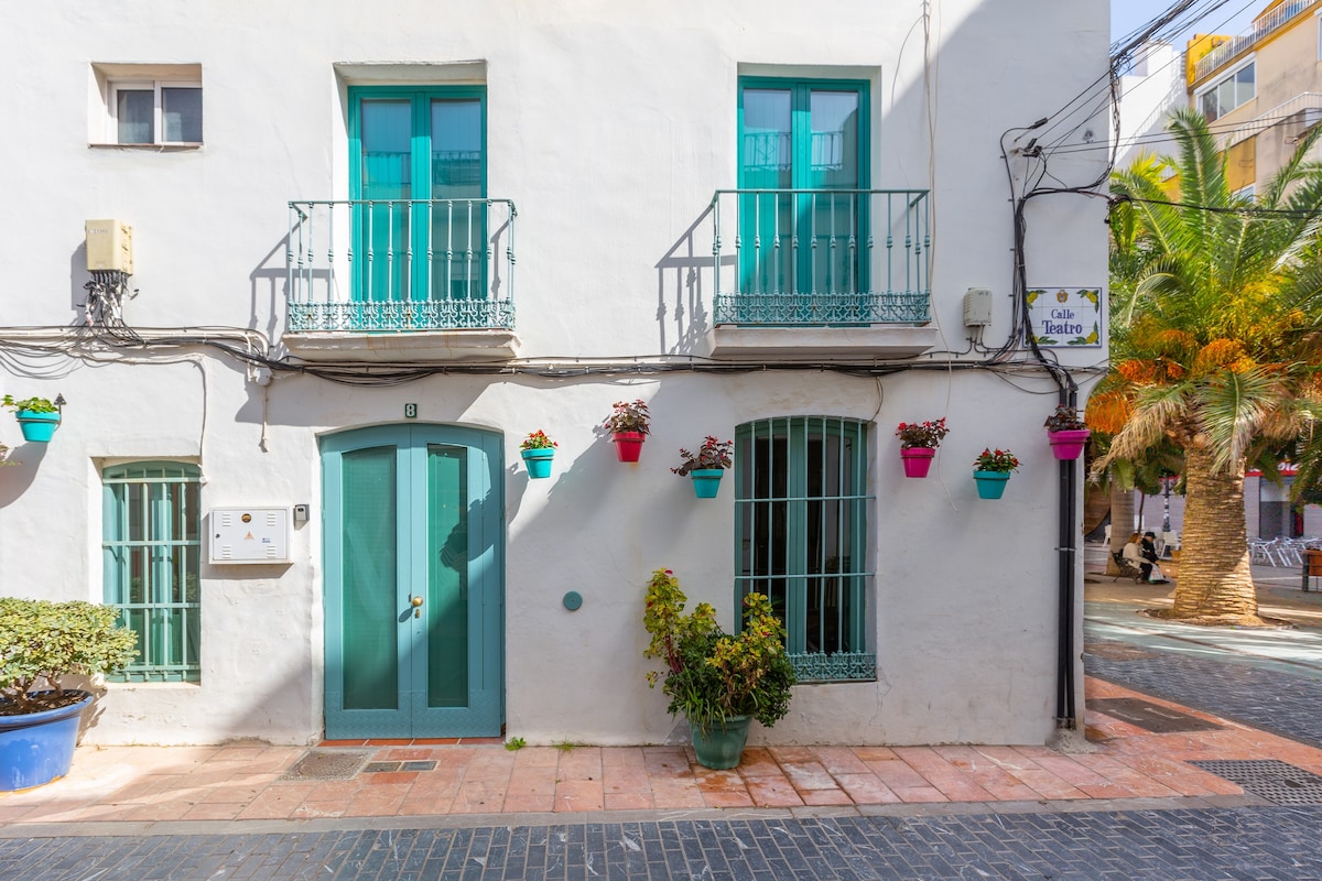 Andalusian Townhouse in heart of Estepona old town