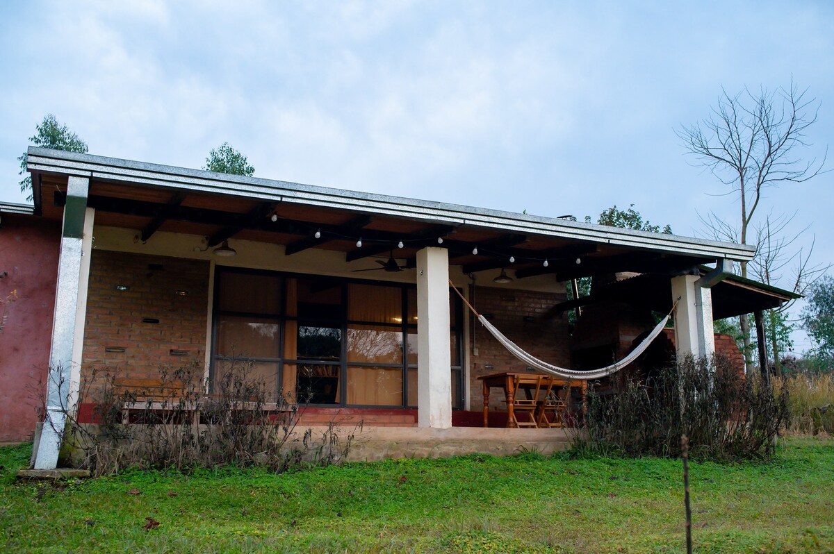 Granja La Lechuza Ecolodge -Casa Guaviroba