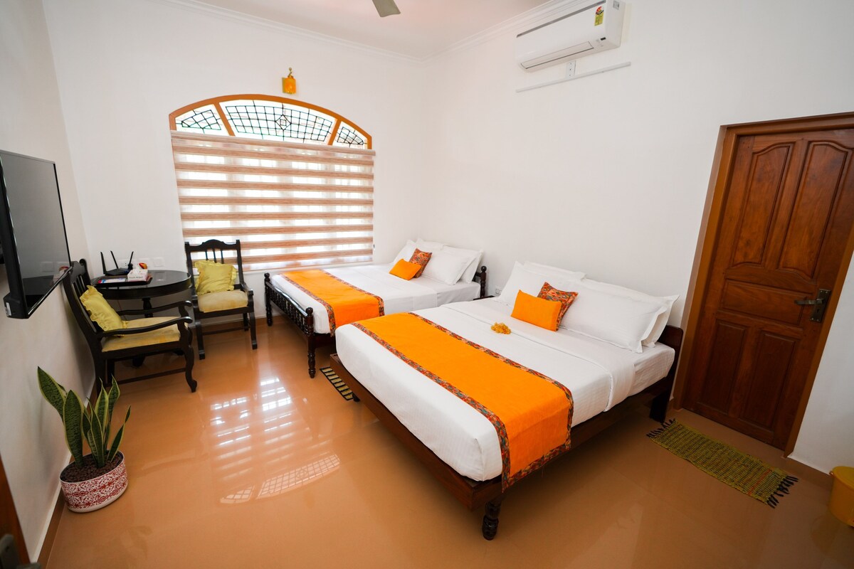 Parudeesa- (Karma) Private Secure Lux Suite Cochin