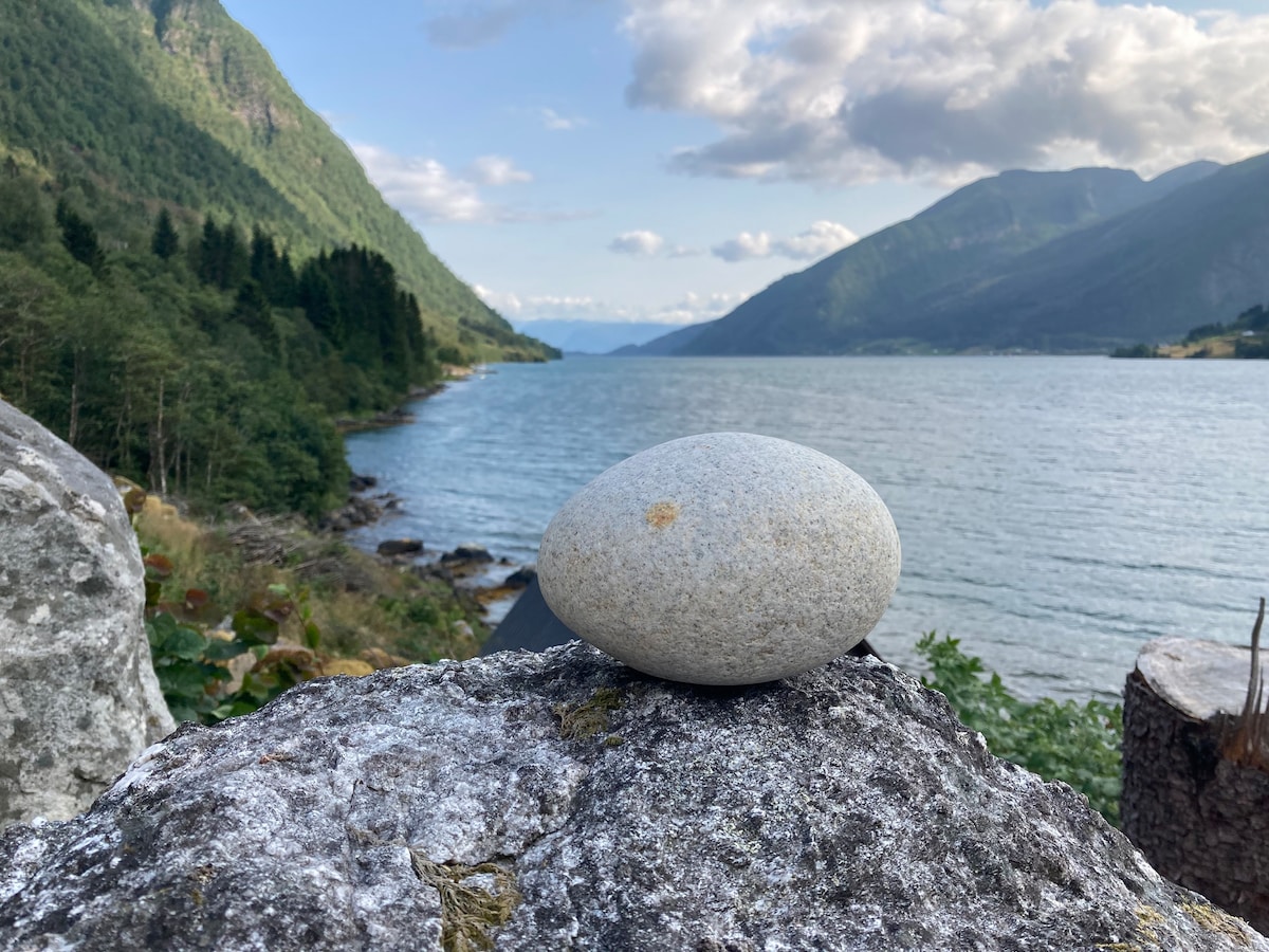 Svært idyllisk sted med god ro for små og store