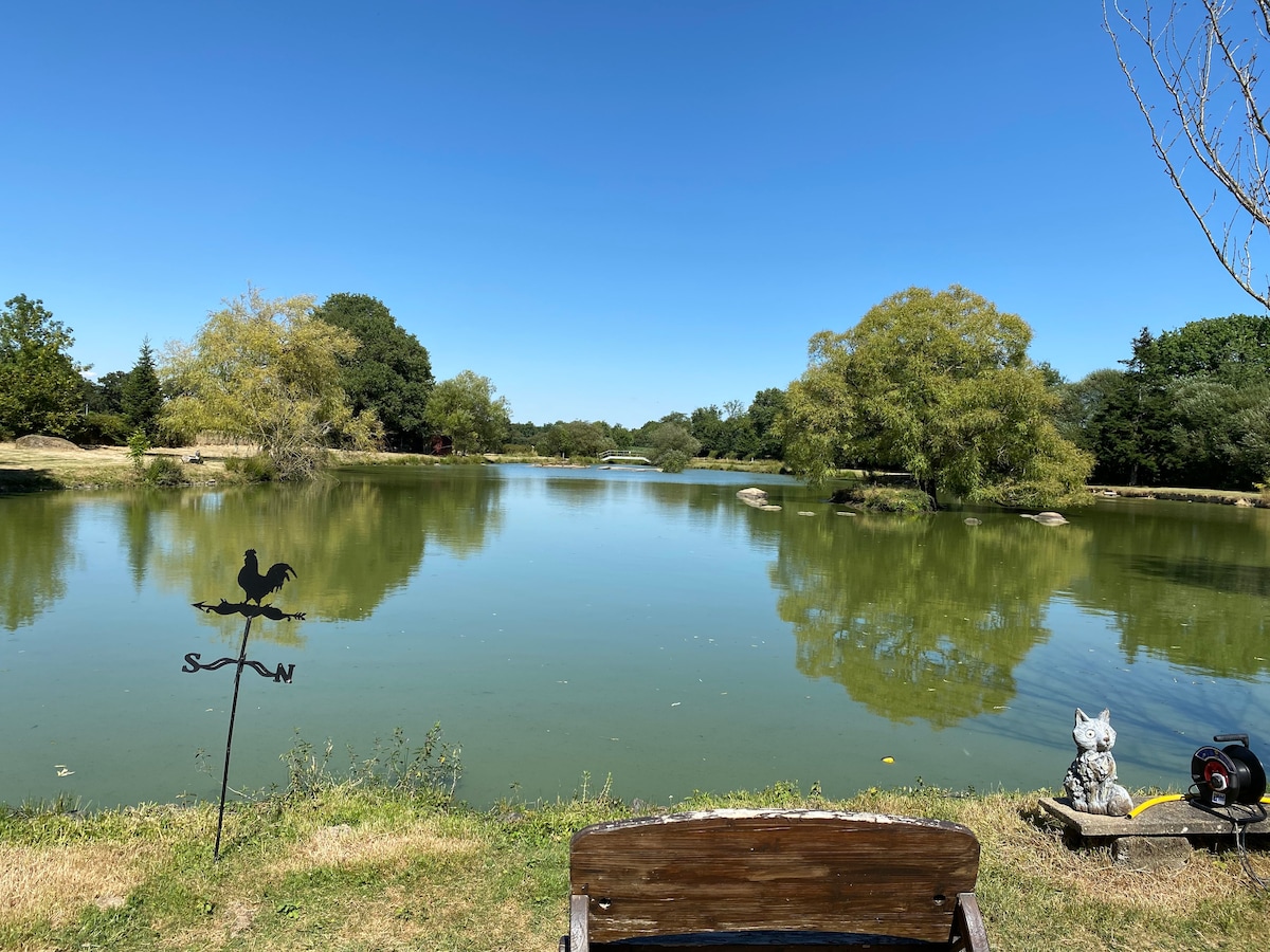 Lakeside  Lodge, Willow View Country Retreat