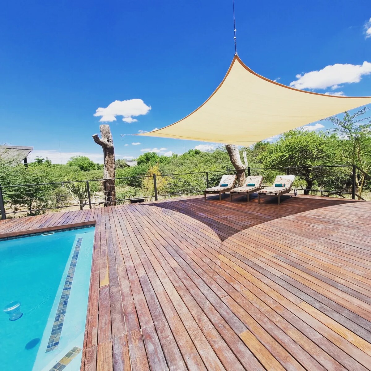 Pilanesberg Private Lodge