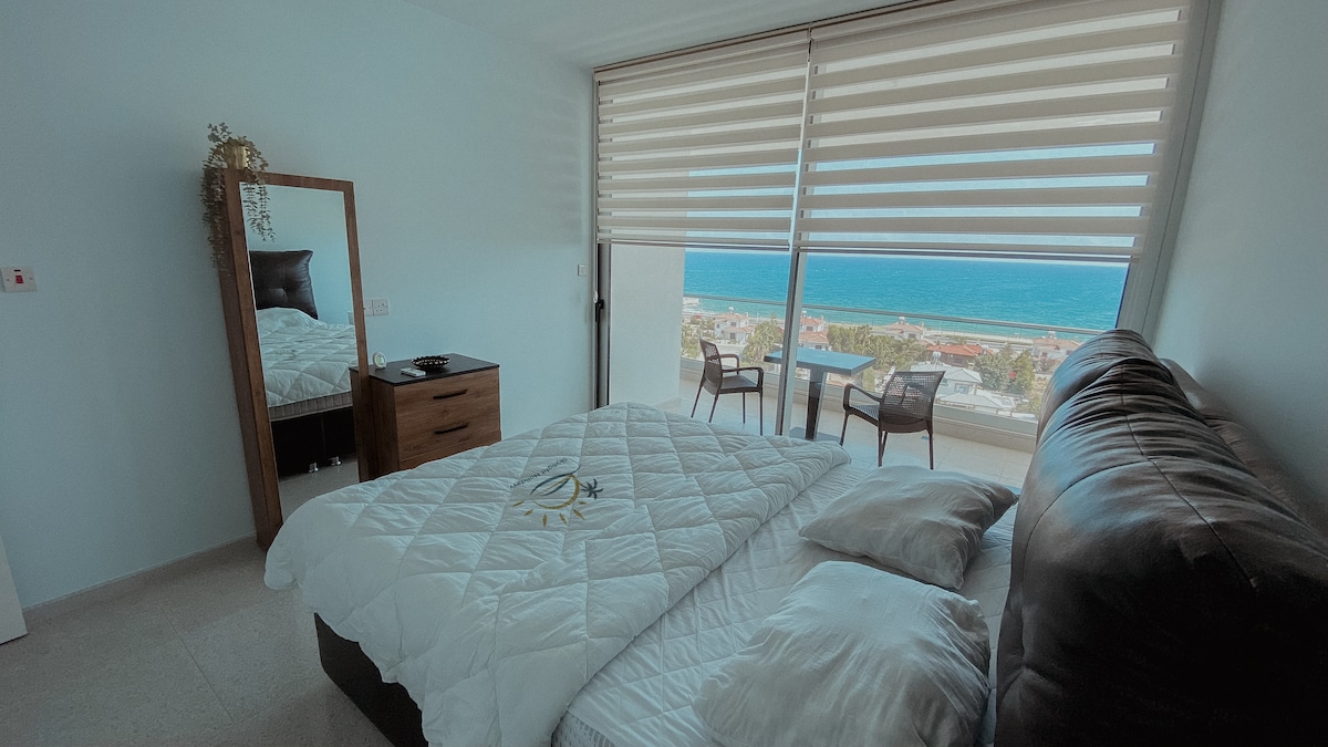 1间卧室，可欣赏全景海景