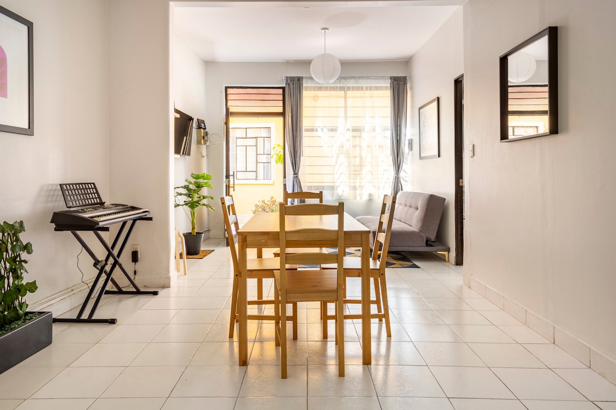 Coyoacan Comfy flat (NO stairs 2BR/Kitchen)