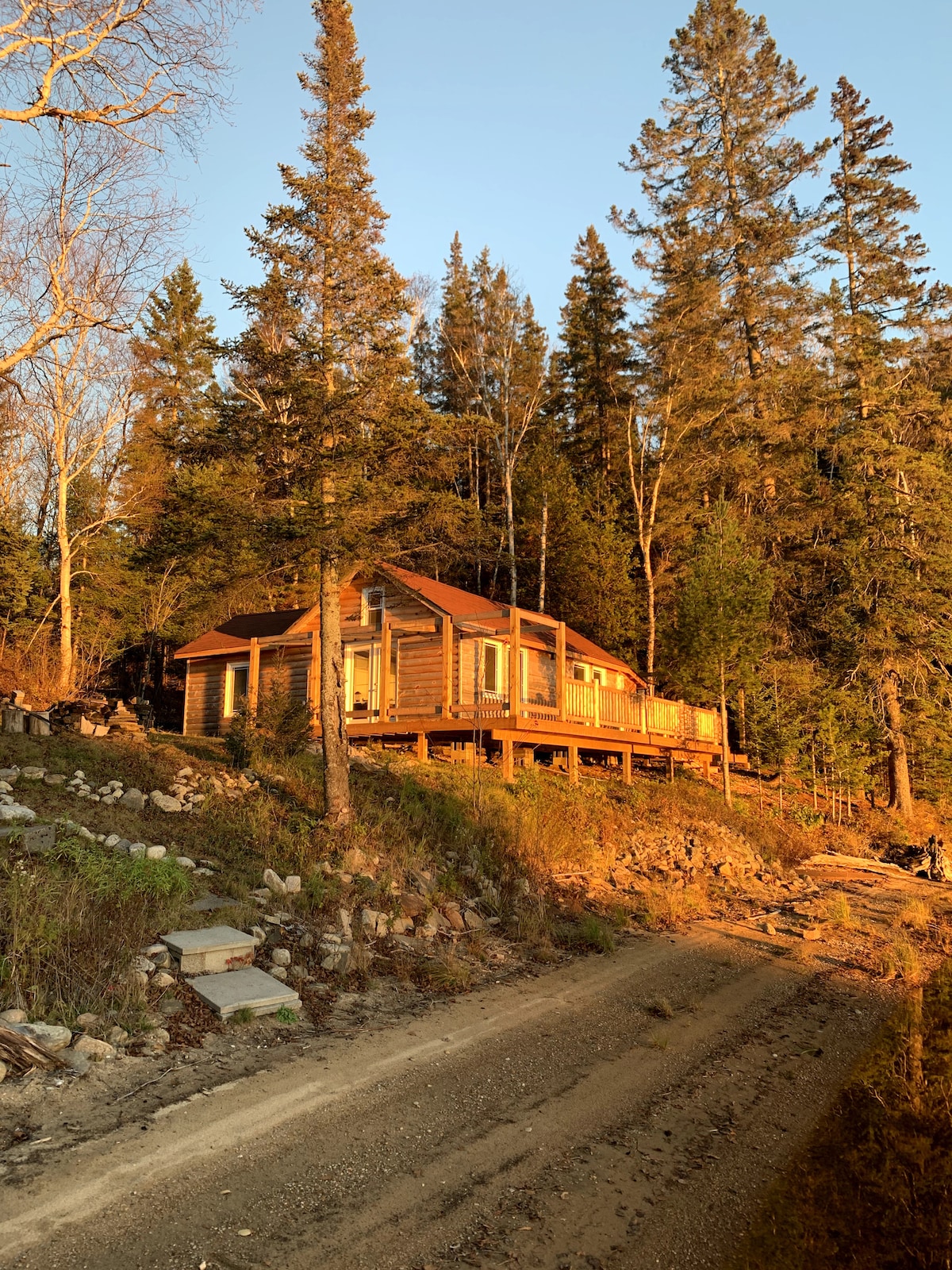 Algonquin Park Historic Trapper’s Cottage