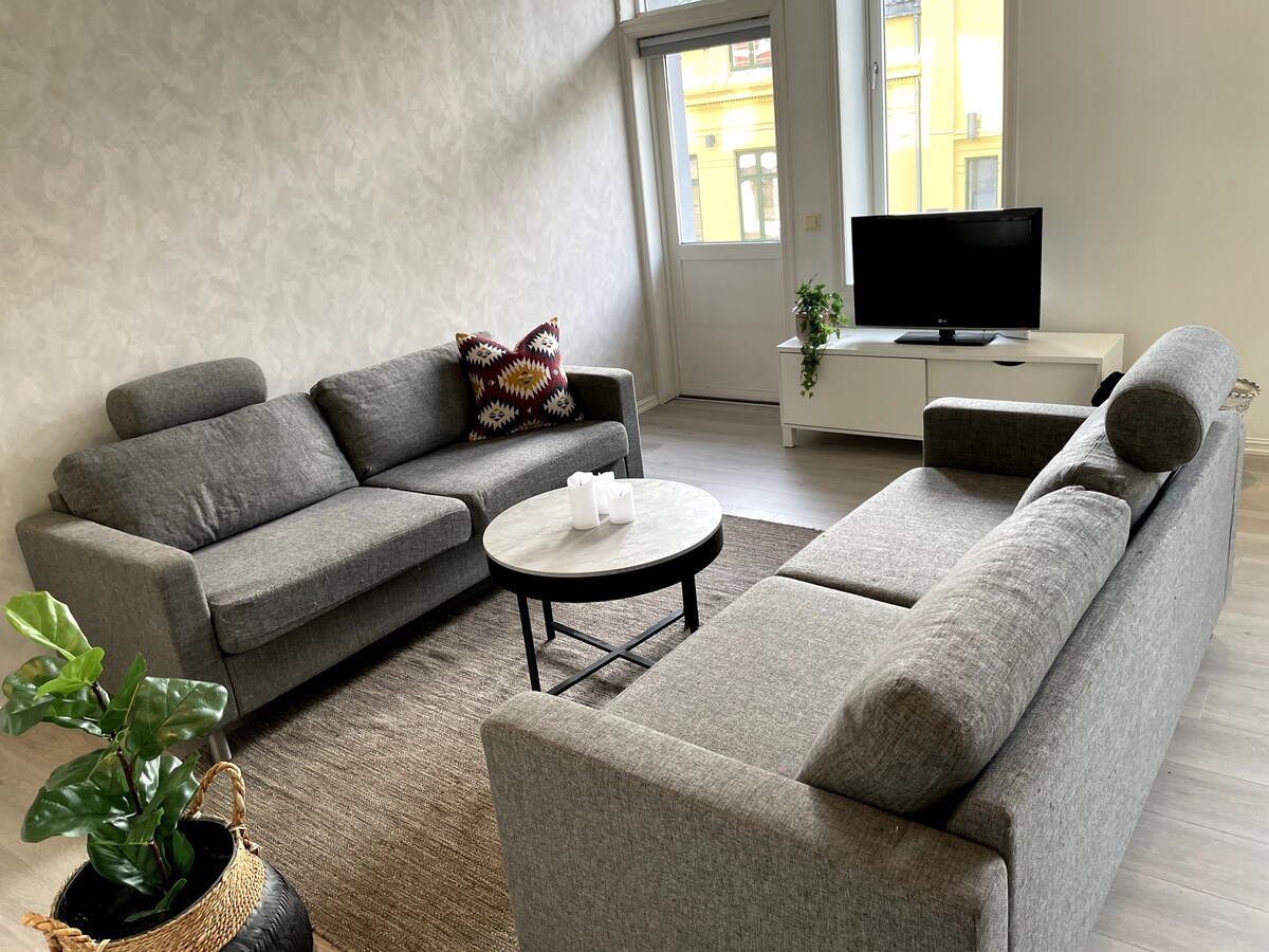 位于奥勒松（ Ålesund ）中心中心的公寓