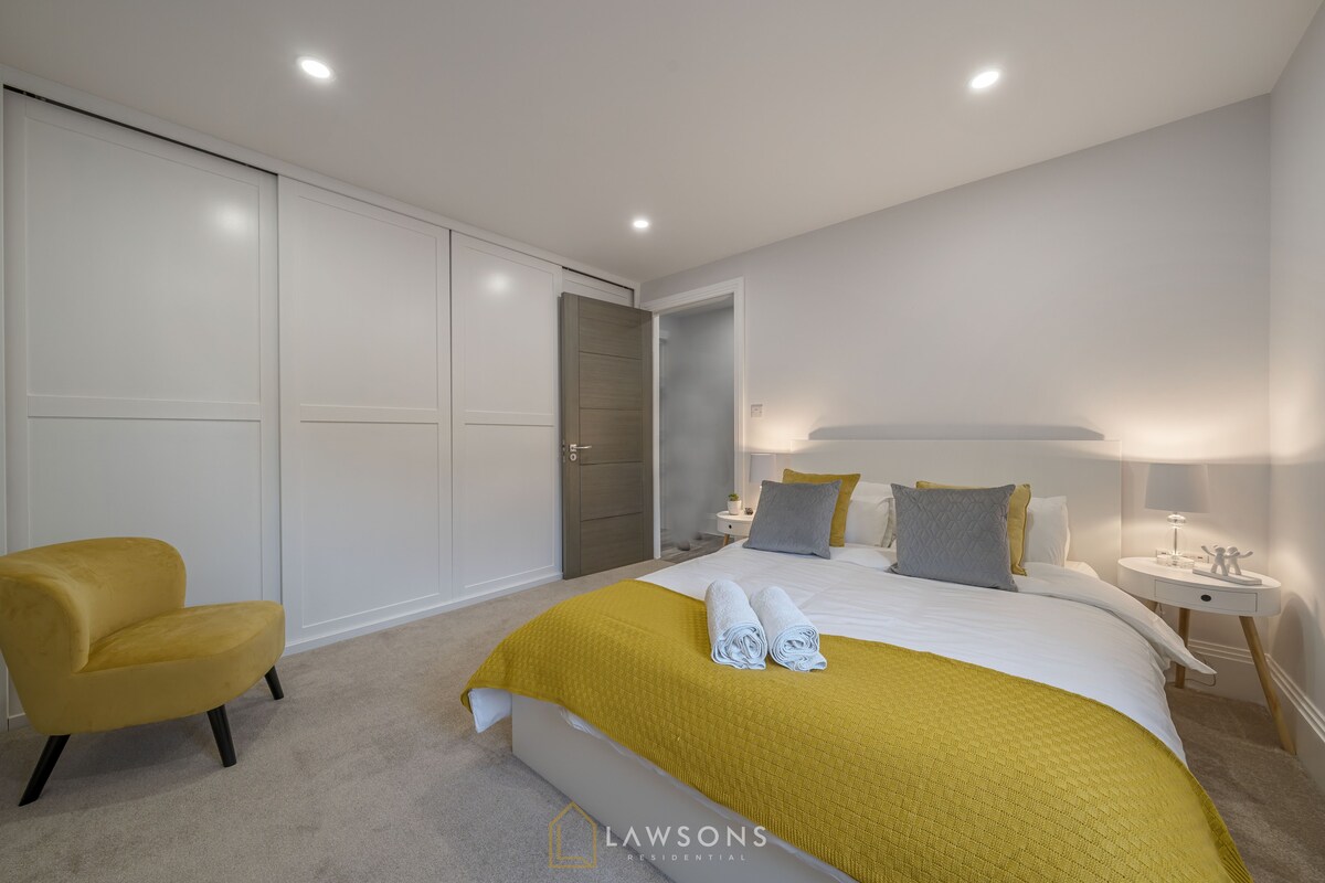 Boutique Living by Lawsons