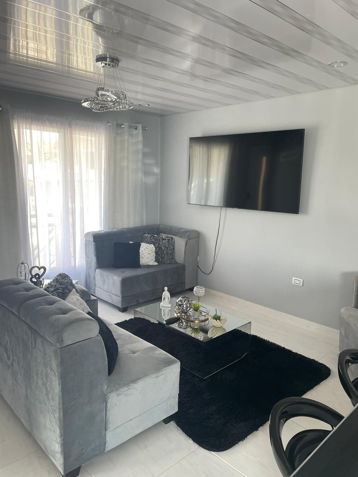 Moderno Apartamento en La Tulia, Bolivar