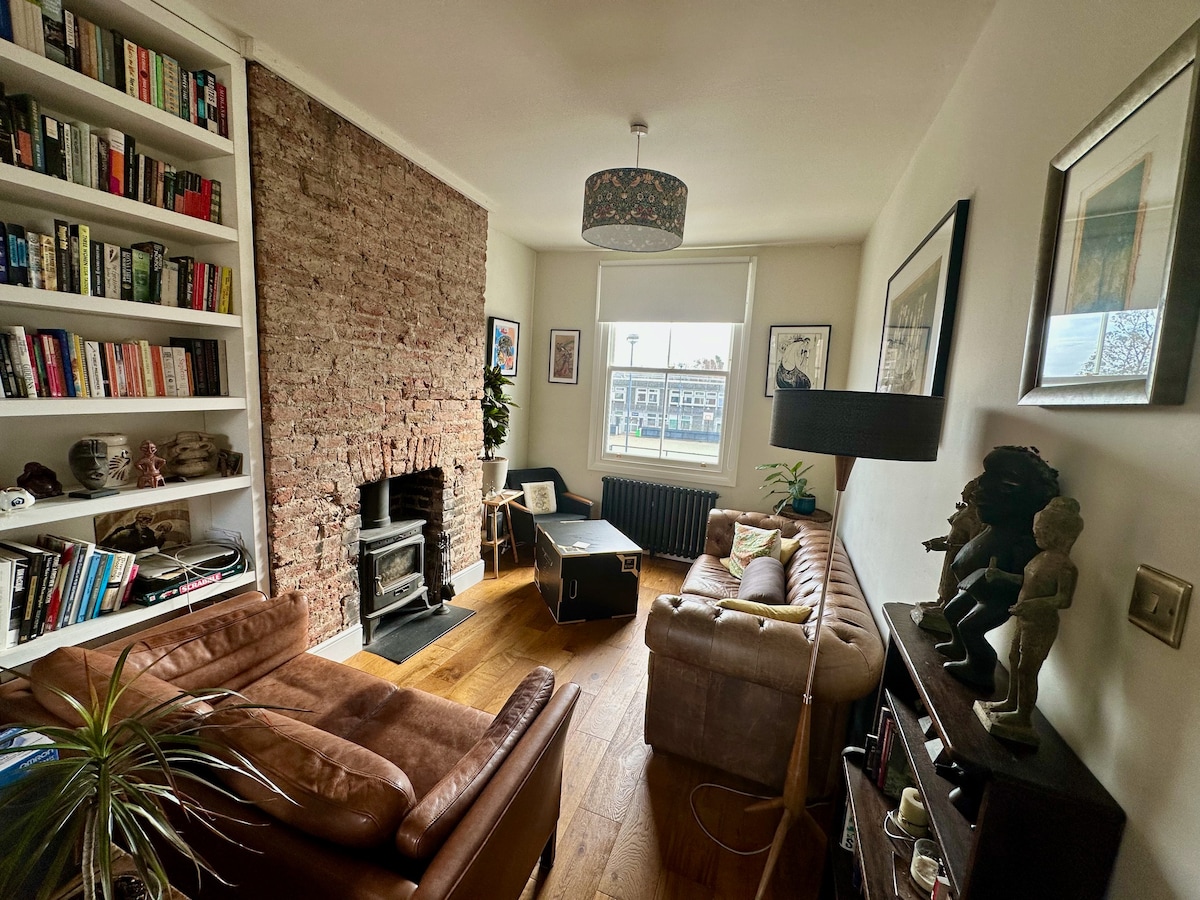 Entire flat in Tufnell Park