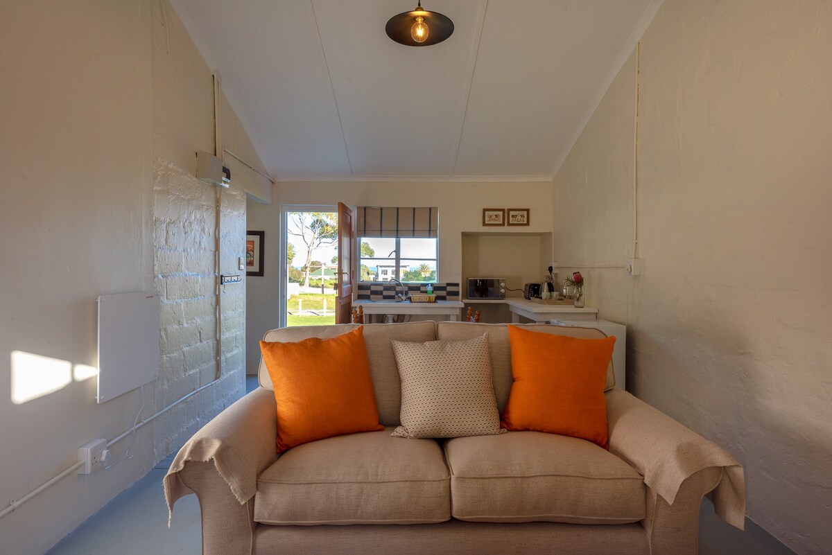 Honeyrock Cottages - 2A