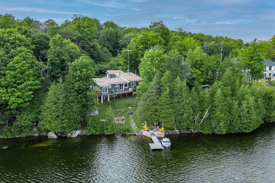 Big Clear Lakehouse