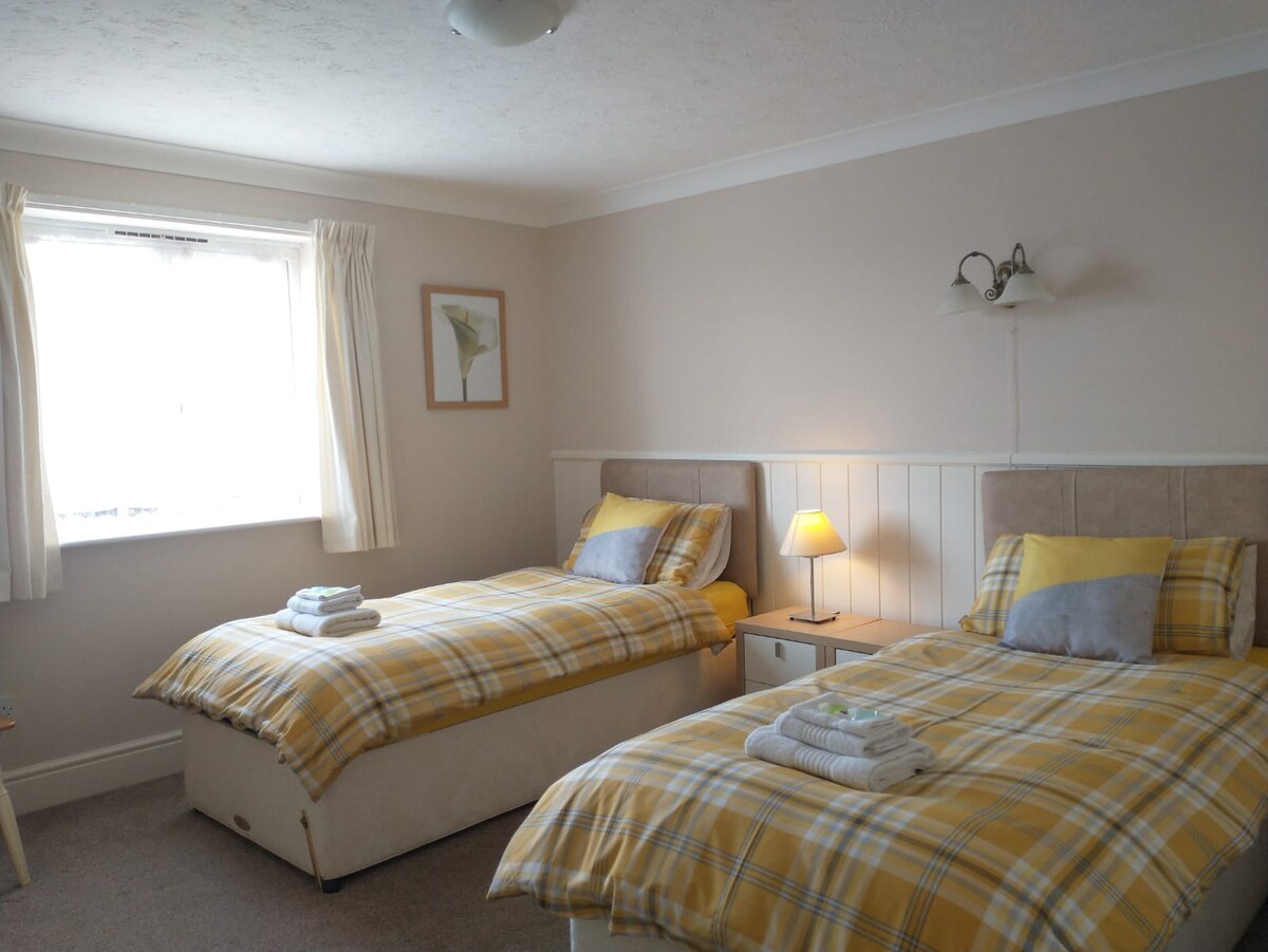 The Bungalow | Holiday Retreat | Dawlish | Devon