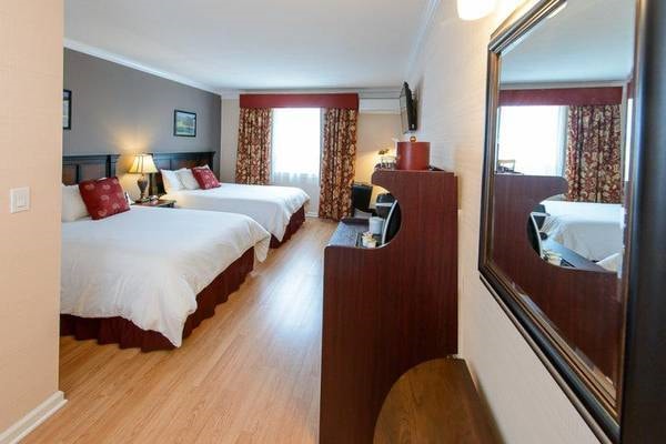 Monthly Stay-Private 2 Queen Beds