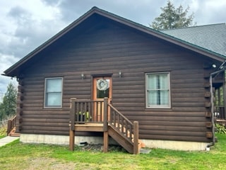 Flagview Lodge - Cozy Apartment with a View