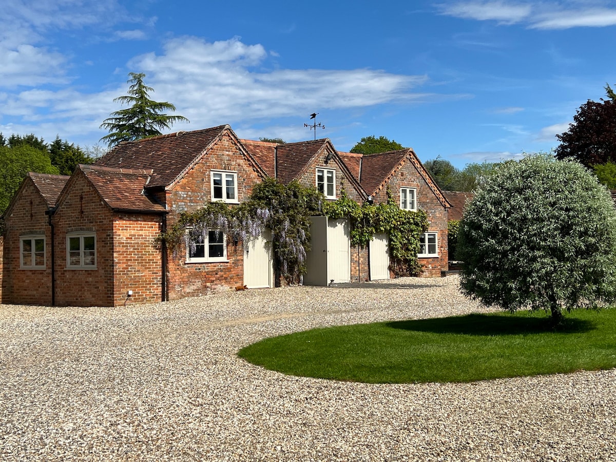 The Coach House in Baughurshire