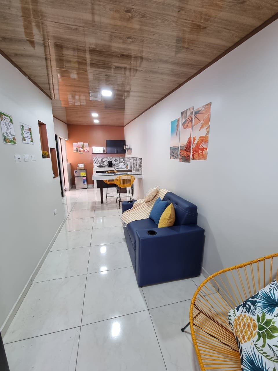 Apartamento H. González # 2, A/C Alajuela