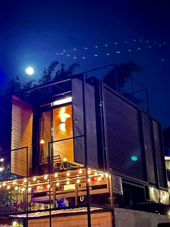 Explore Experience Enjoy Glamping @ Truck-T-House!