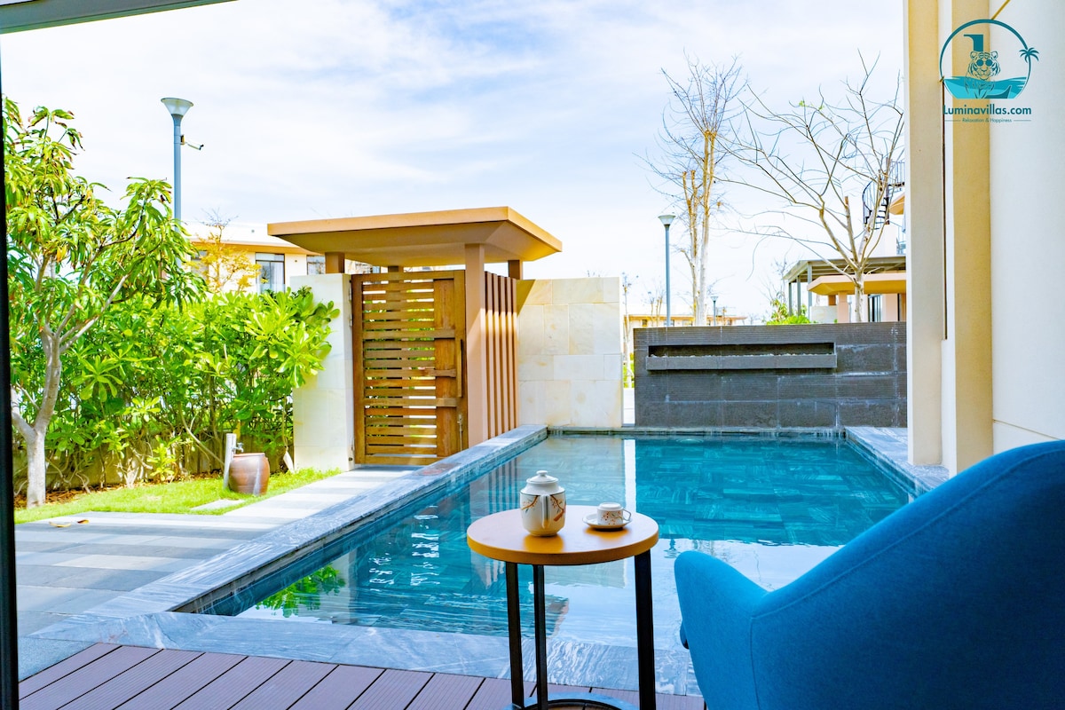 Cam Ranh私人泳池海滨度假别墅（ 2卧室）