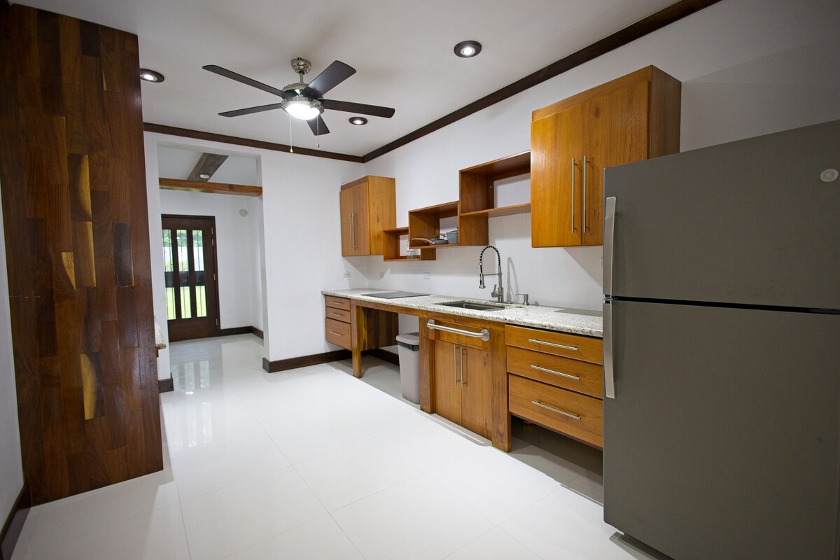 SeaView 3 Bed 3 Bath Apartment in Belize City