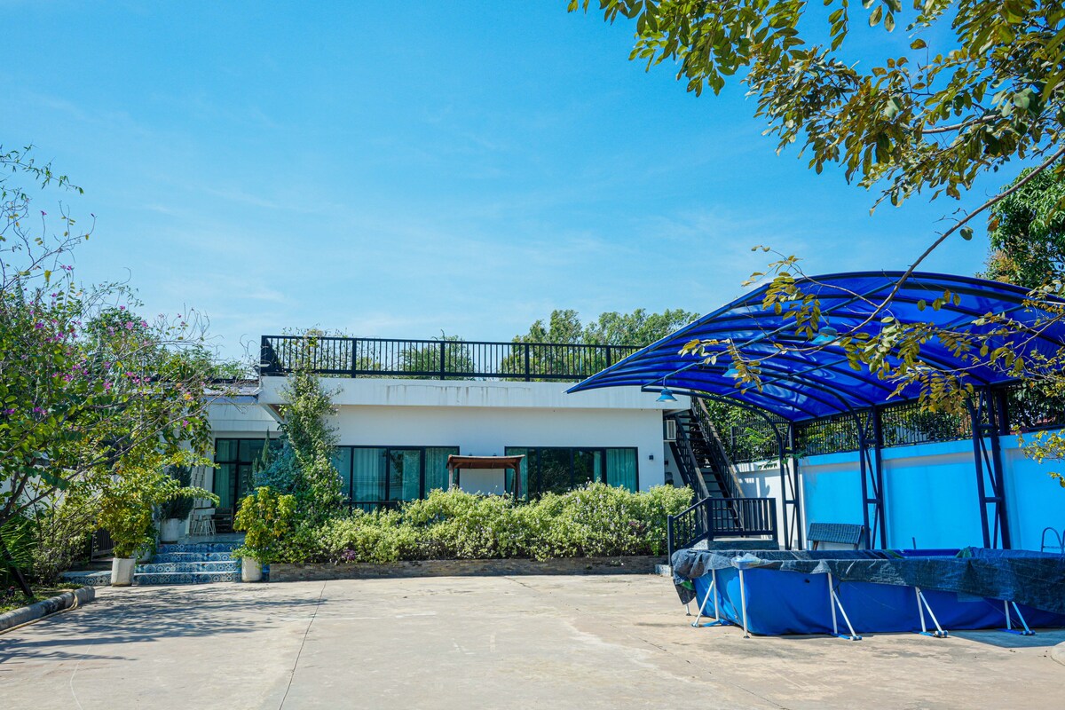 Peaceful Private villa on Koh Dach Island