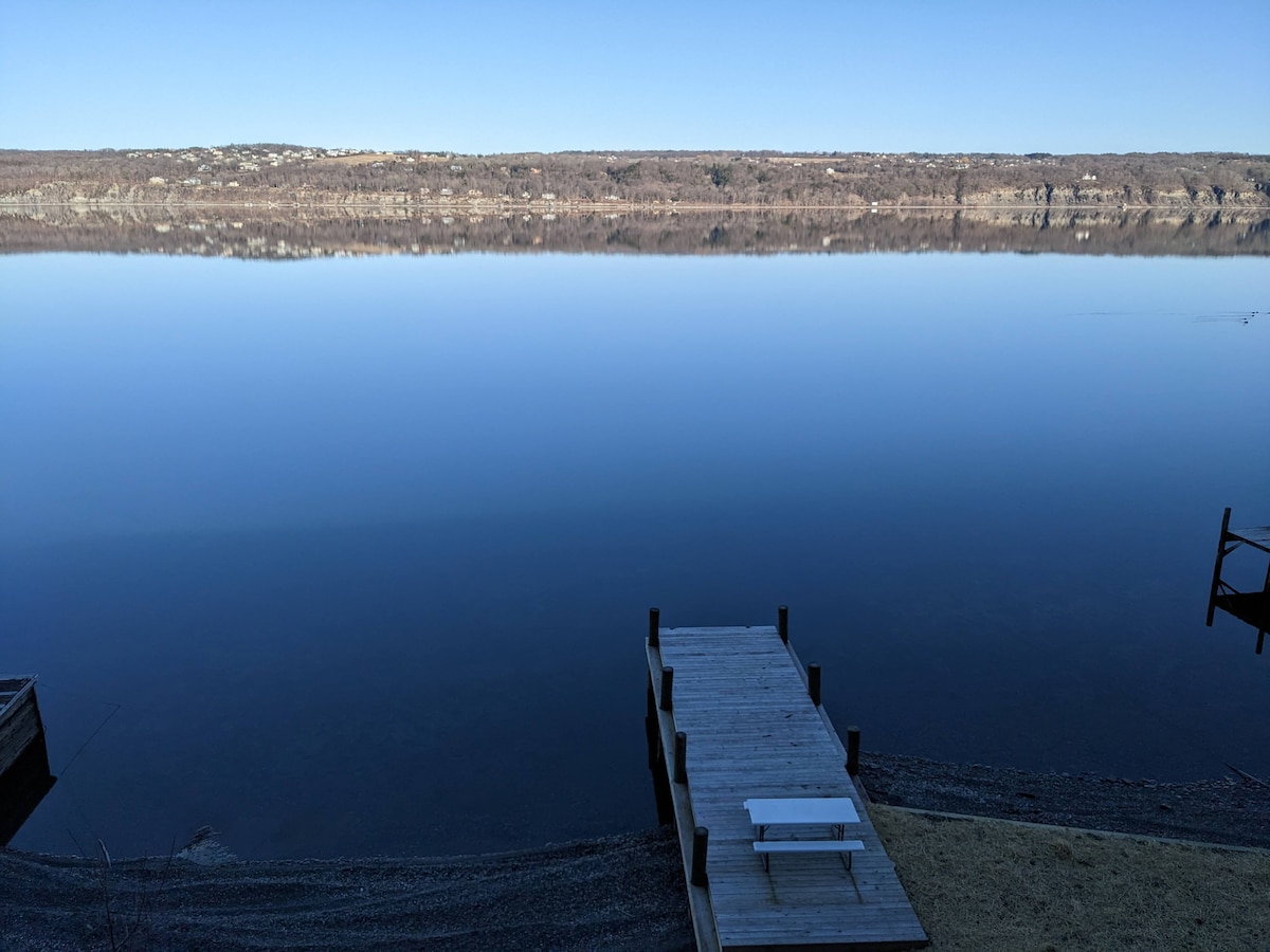 FL II - Ithaca Cayuga Lake Front Home