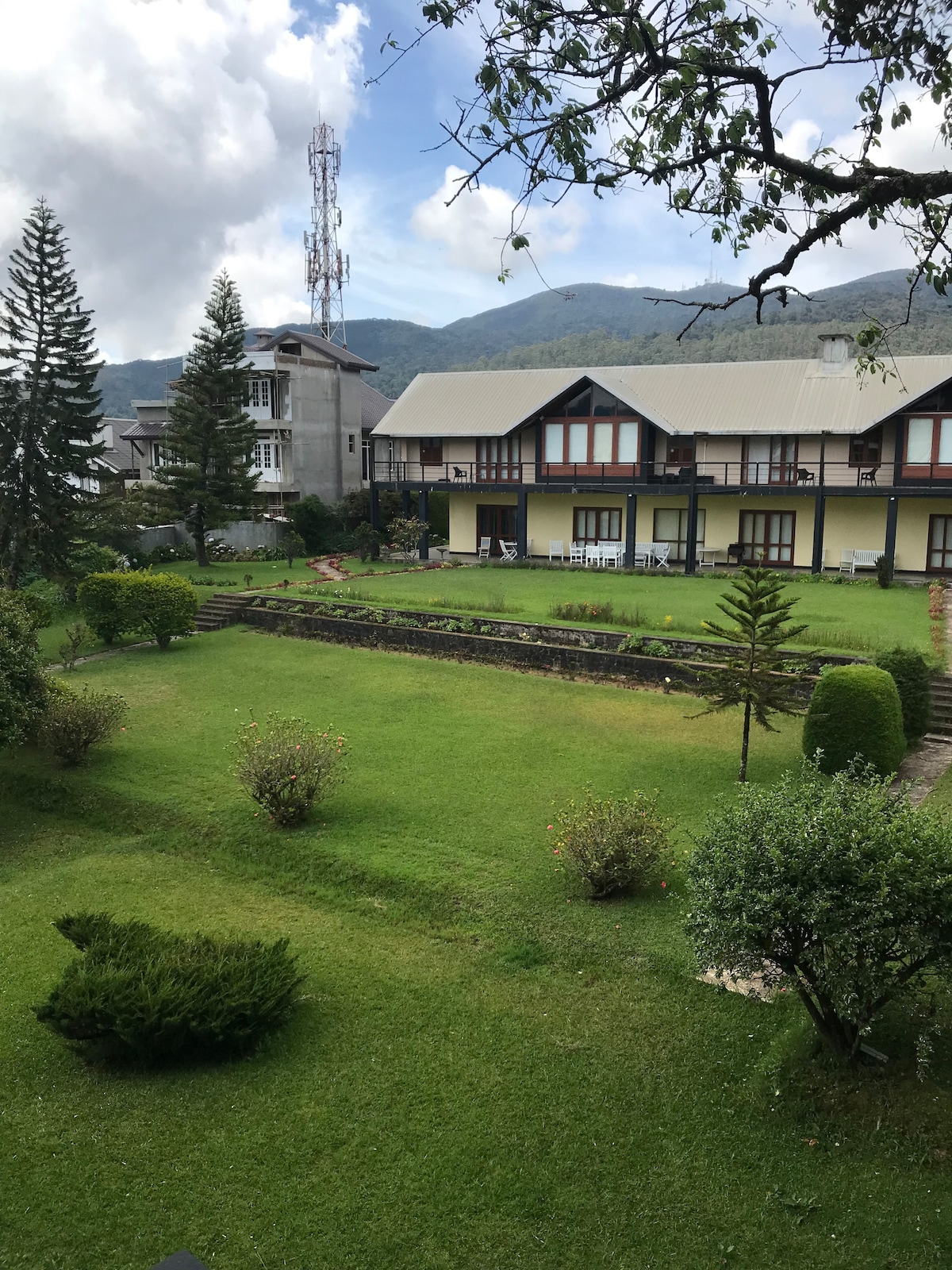 上湖路海鸥湖景住宅区