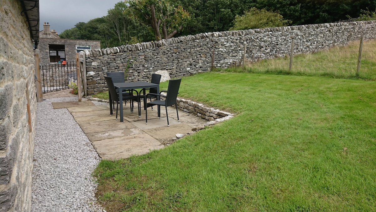 The Gardener 's Cottage, Goosehill Hall, Castleton