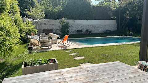 Maison familiale avec piscine