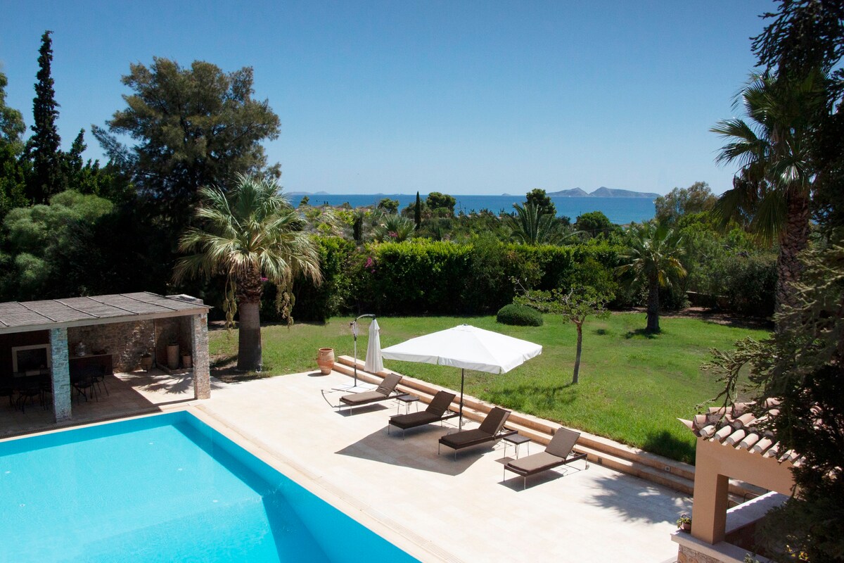 Luxury Villa-Tennis -Large Pool-By the sea-La PALM
