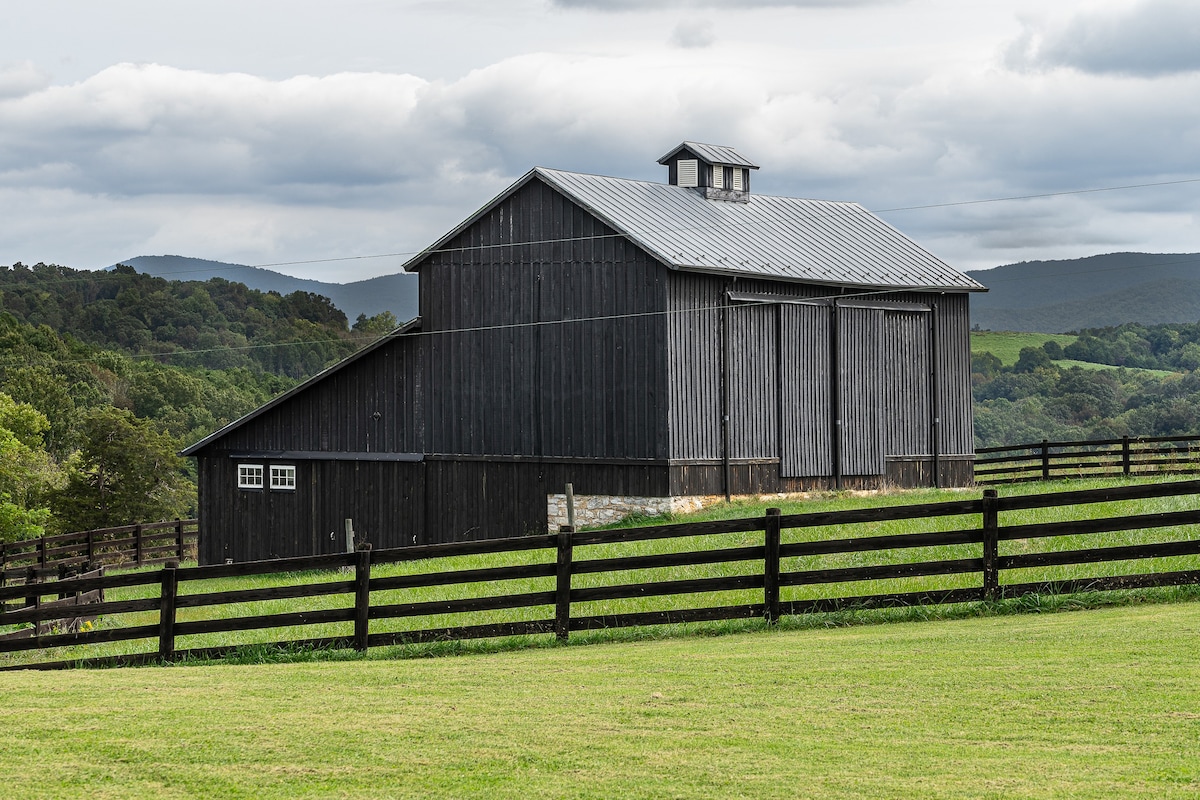 The Farmhouse at Legacy Farm