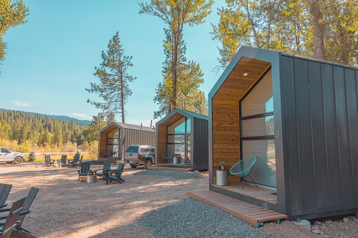 NEW! Rent Your Own Resort-7 Tiny Homes on 2 Acres