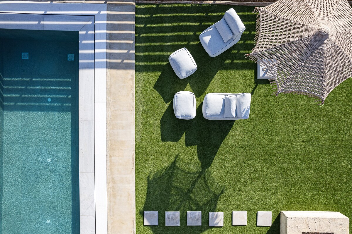 Carob Villa II, a Luxury Hideaway Private Pool